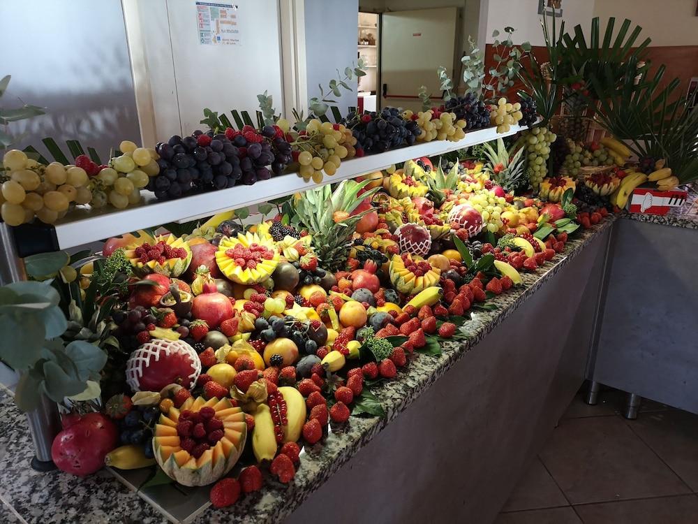 Hôtel-restaurant Marina Di Lava - Grand Ajaccio 3*