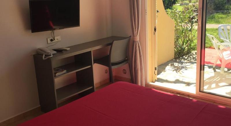 Hotel-restaurant Marina Di Lava - Grand Ajaccio Hotel